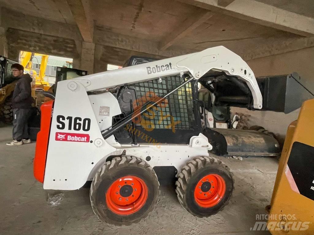 Bobcat S 160 Smykem řízené nakladače