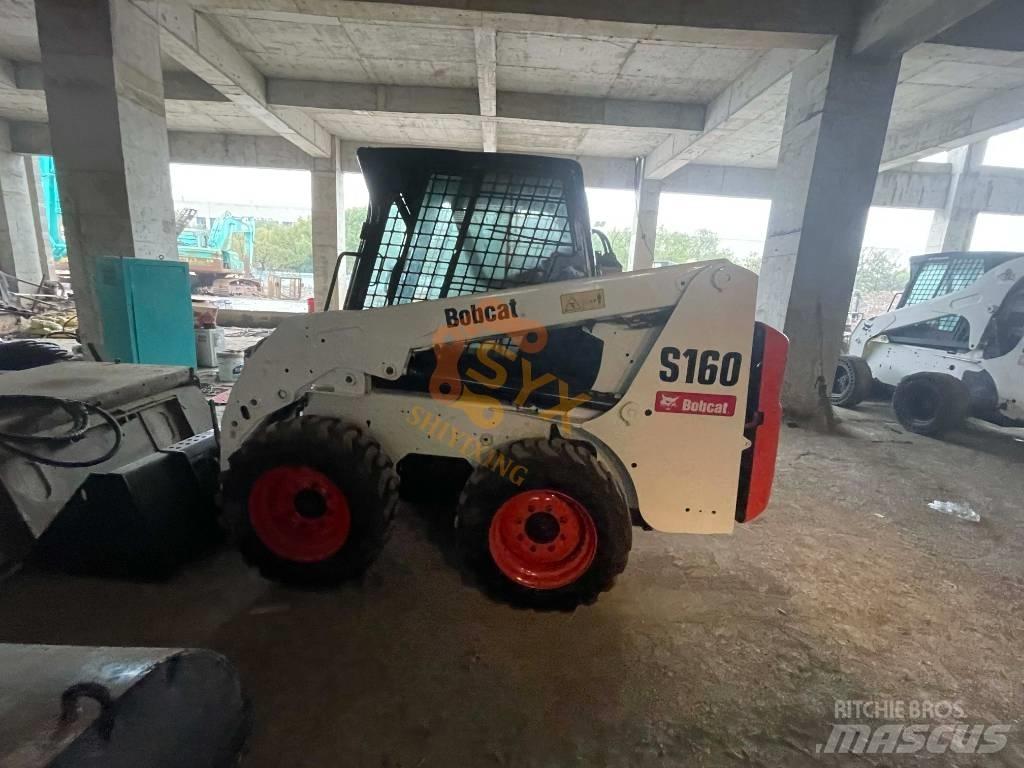 Bobcat S 160 Smykem řízené nakladače