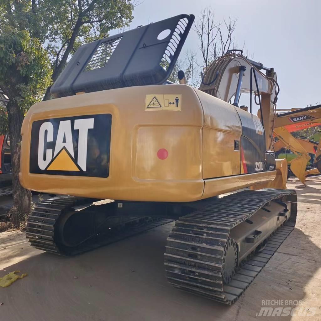 CAT 320 D Pásová rýpadla
