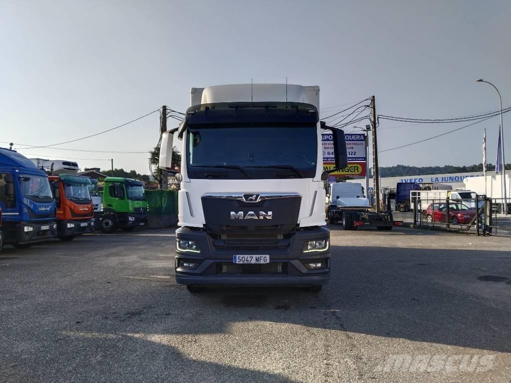 MAN TGS 26.360 Skříňová nástavba