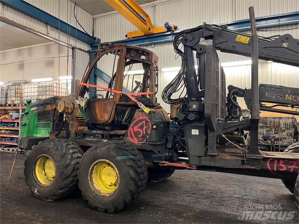 John Deere 1210E Vyvážecí traktory