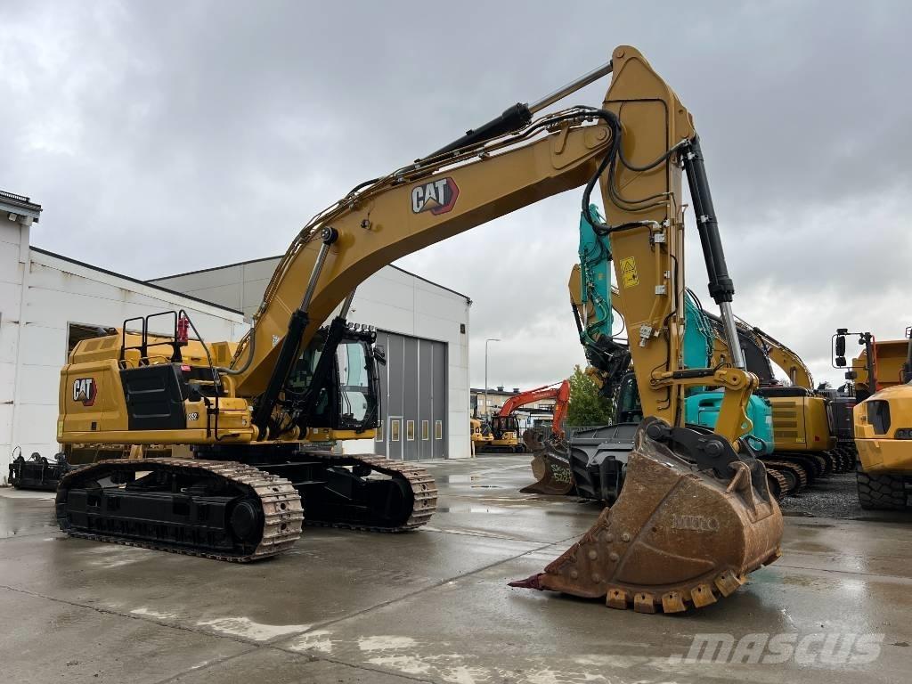 CAT 352 Pásová rýpadla