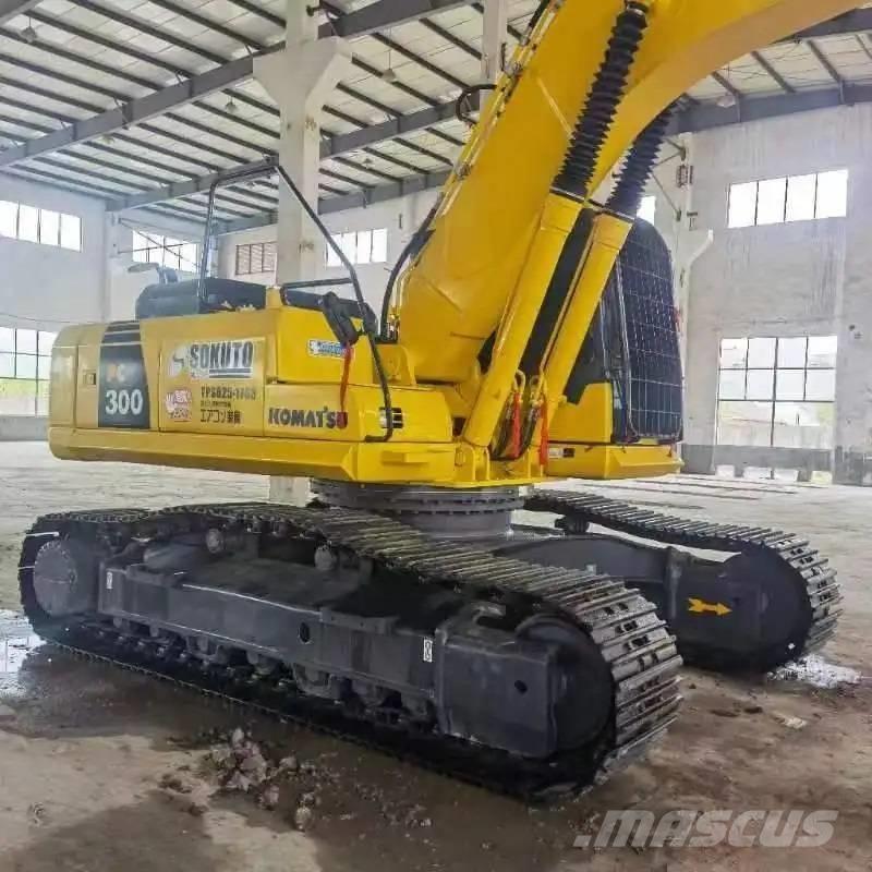 Komatsu PC300-7 Pásová rýpadla