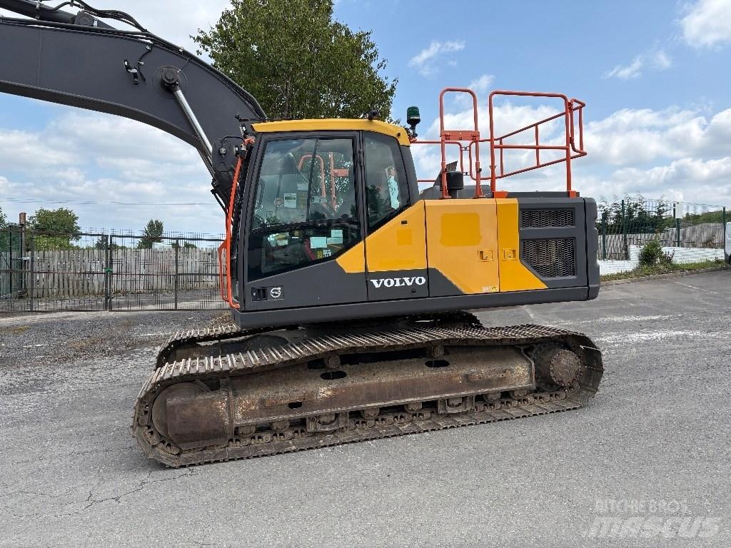 Volvo EC 200 Pásová rýpadla