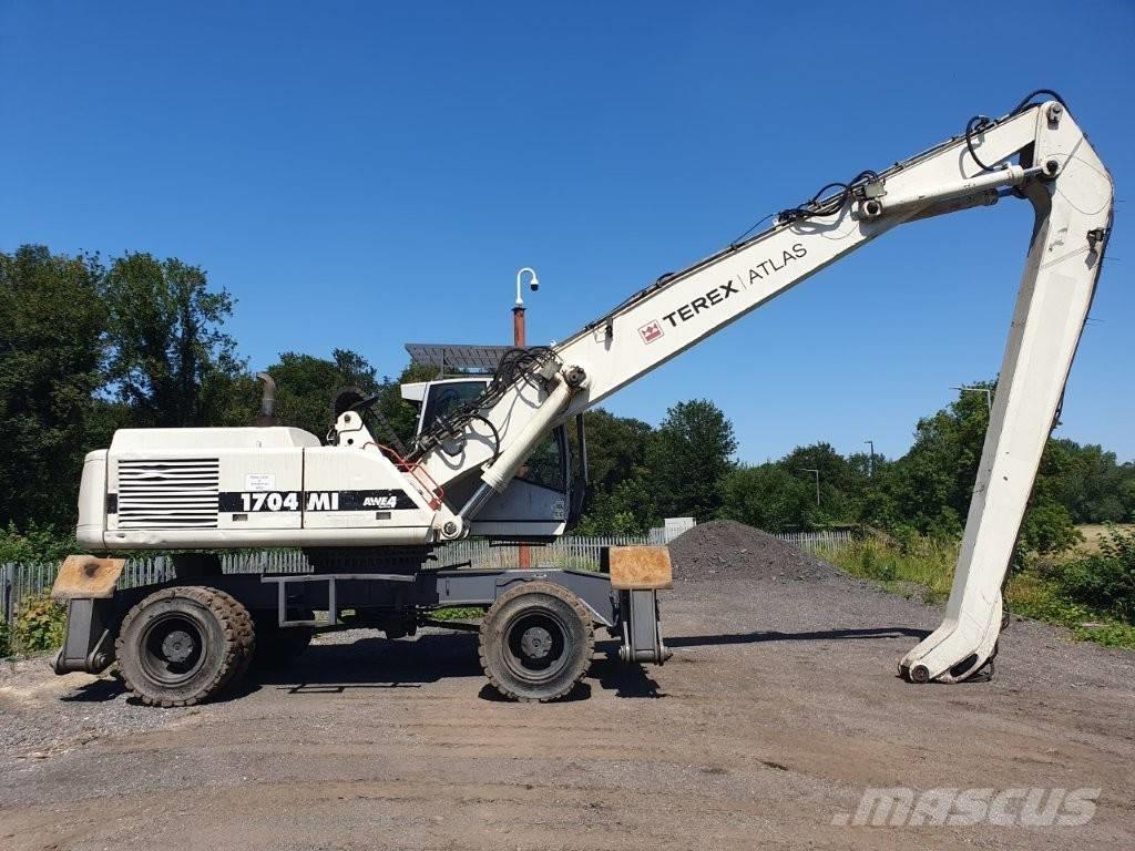 Atlas 1704 M Stroje pro manipulaci s odpadem