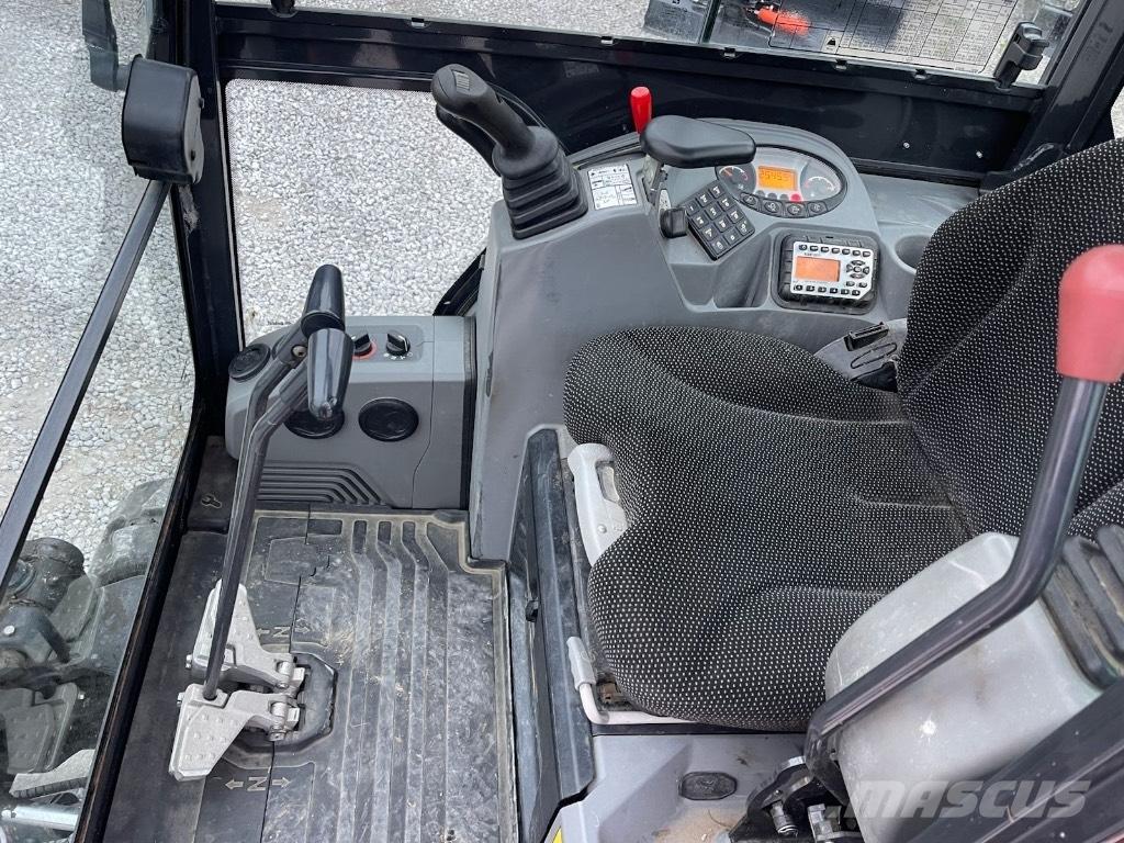 Bobcat E 19 Mini rýpadla < 7t