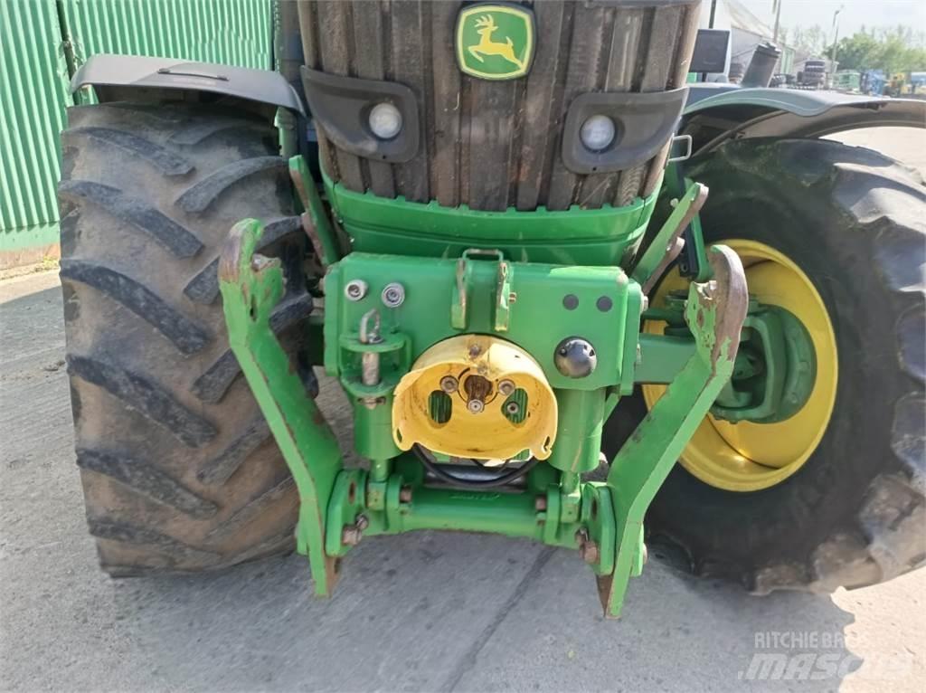 John Deere 6150M Traktory