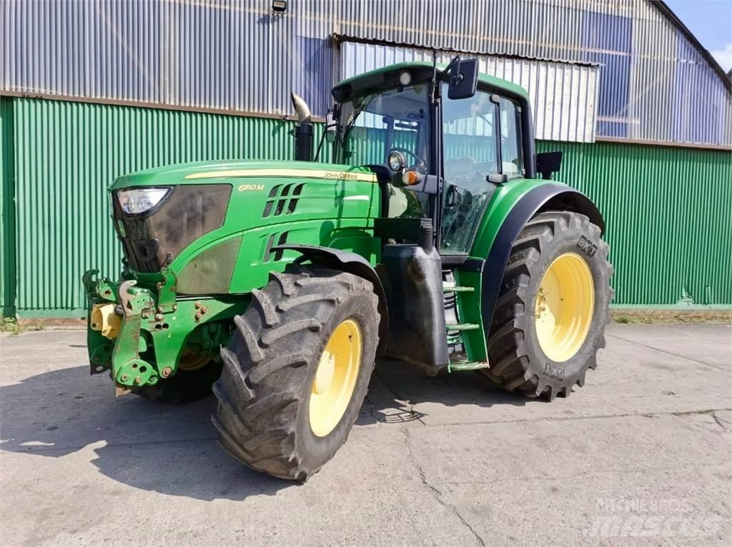 John Deere 6150M Traktory