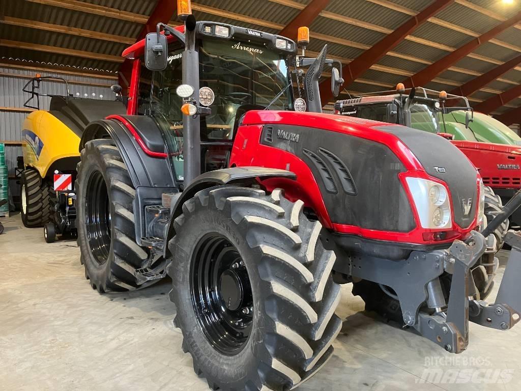 Valtra T 153 HT Traktory