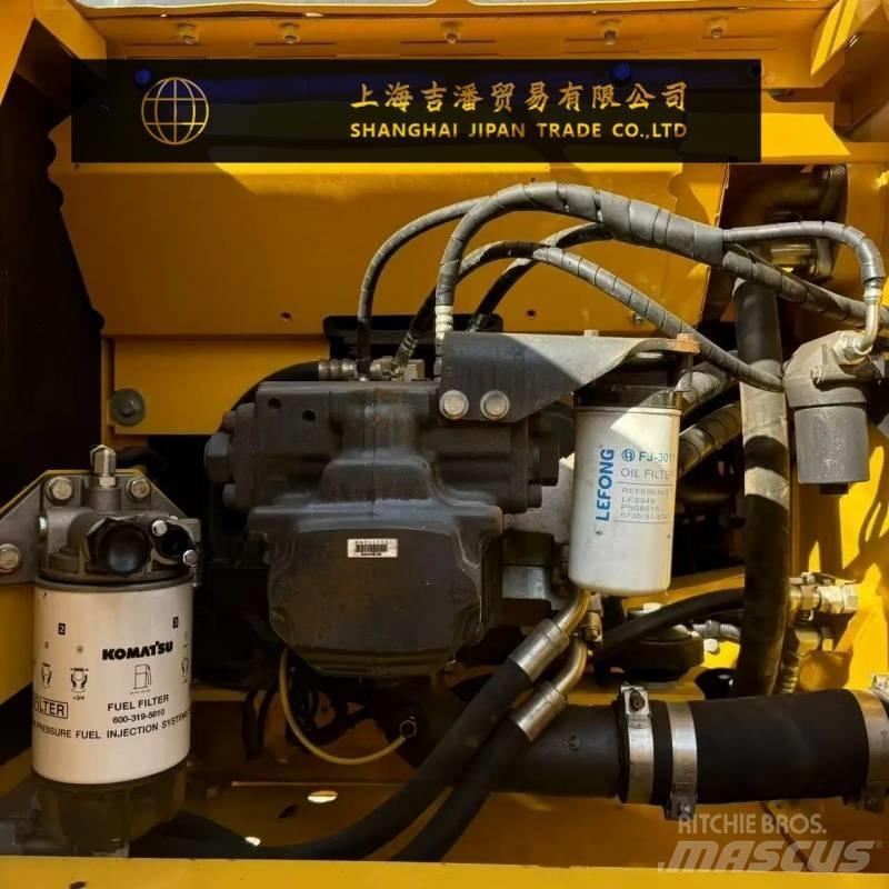Komatsu PC 200 Pásová rýpadla