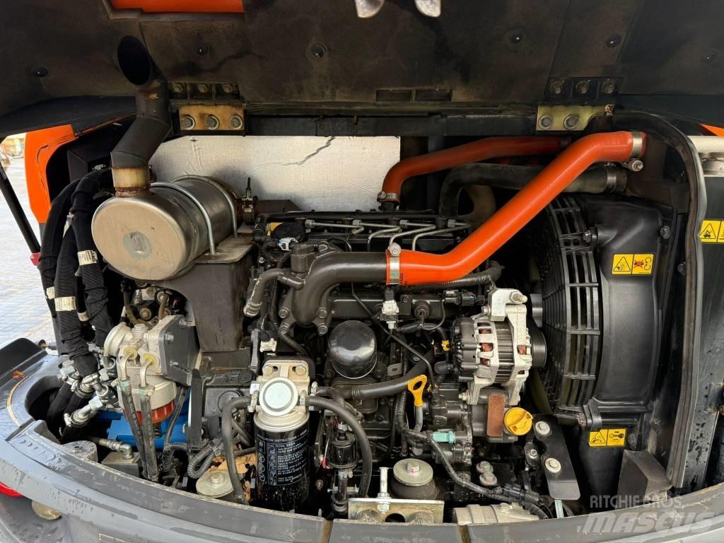 Doosan DX 57 W Kolová rýpadla