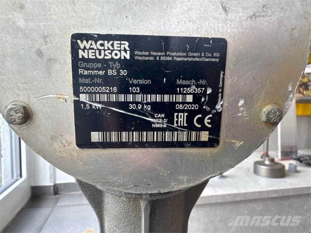 Wacker Neuson BS30 Vibrační pěchy