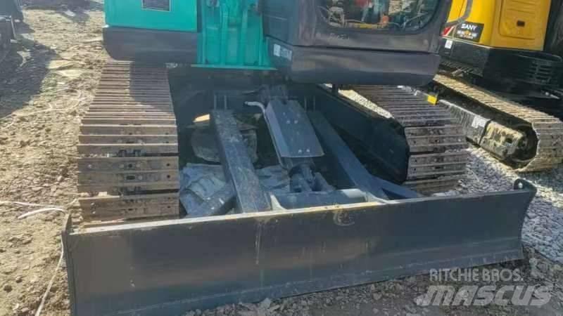 Kobelco SK 75 Pásová rýpadla
