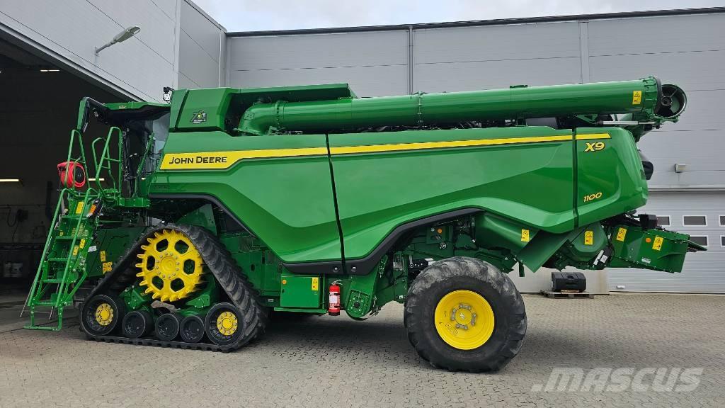John Deere X9 1100 Sklízecí mlátičky