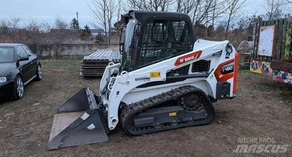 Bobcat T 450 Smykem řízené nakladače
