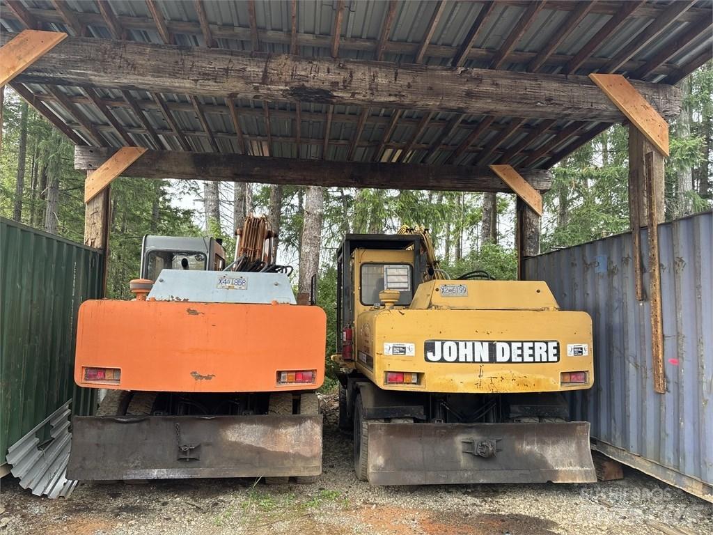 DEERE 595D Kolová rýpadla