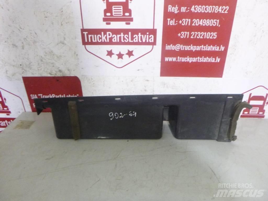 Volvo FE-9 Door trim Kabiny a interiér