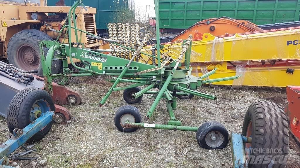 Krone swadro 461 Obraceče a shrabovače sena