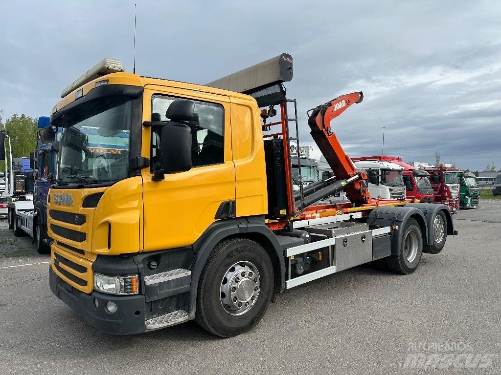 Scania P370 6x2*4 Hákový nosič kontejnerů