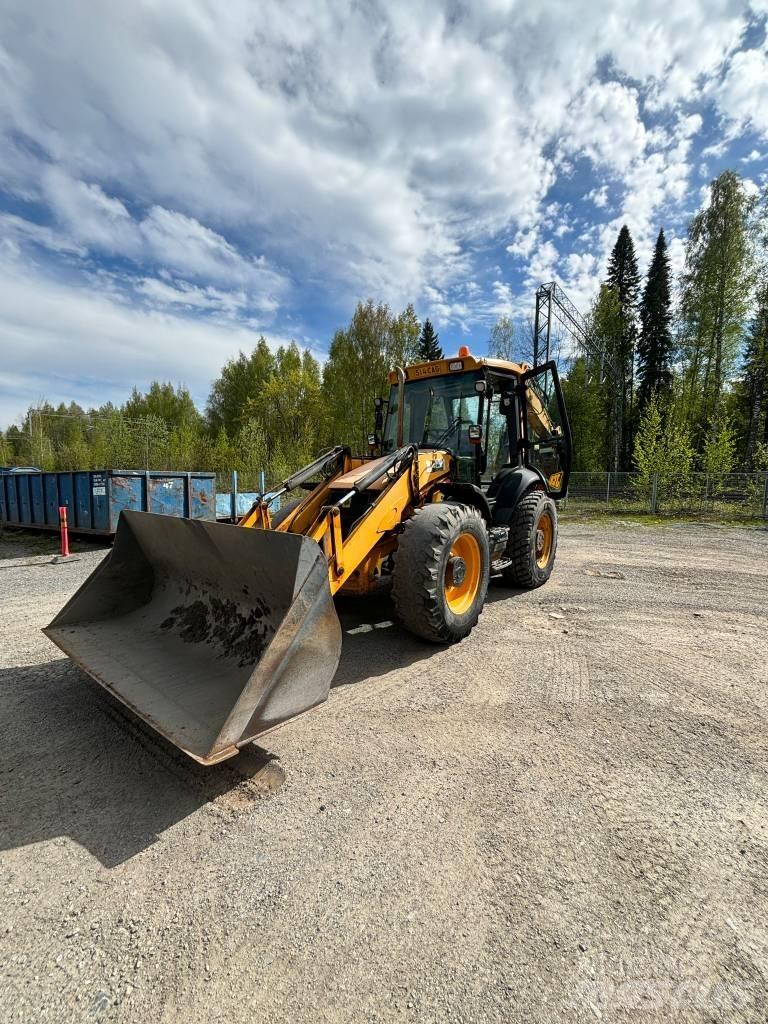 JCB 4 CX Rýpadlo-nakladače