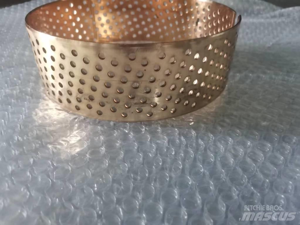 CLAAS Bushing Převodovka