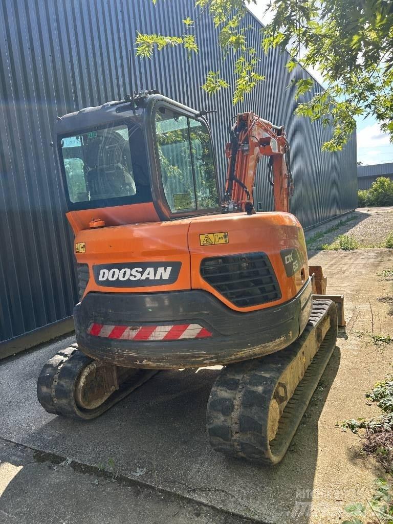 Doosan DX 63-3 Mini rýpadla < 7t