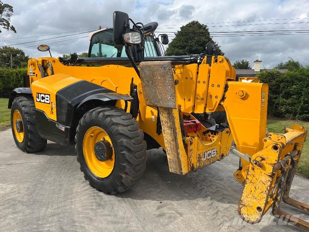 JCB 540-170 Teleskopické manipulátory