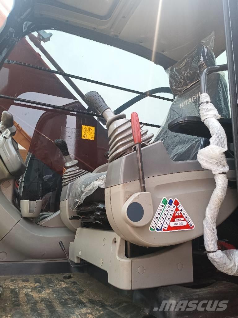 Hitachi zx240 Pásová rýpadla
