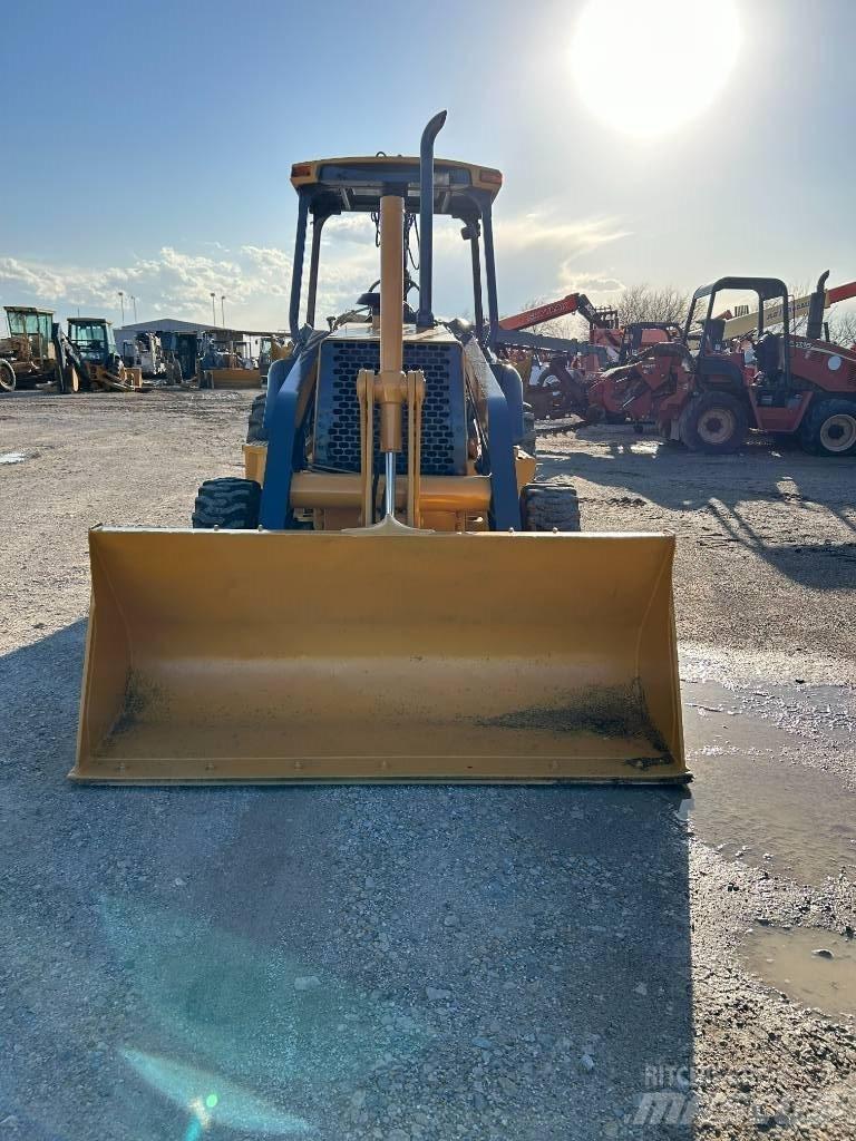 John Deere 310E Rýpadlo-nakladače