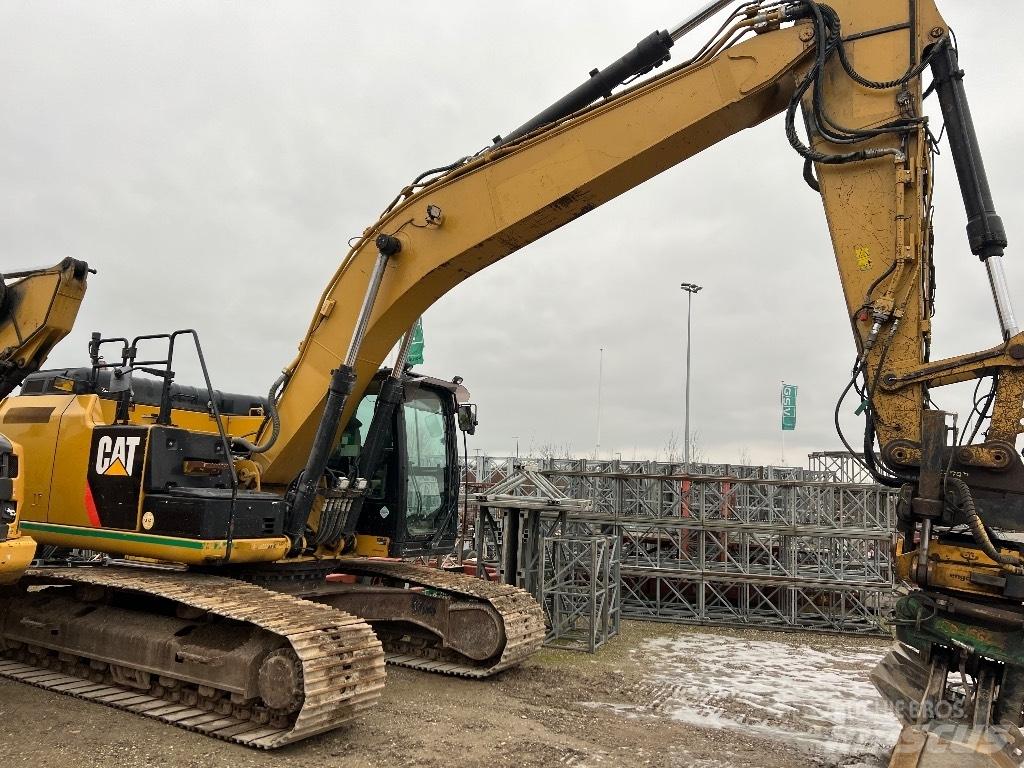 CAT 324 EL Pásová rýpadla