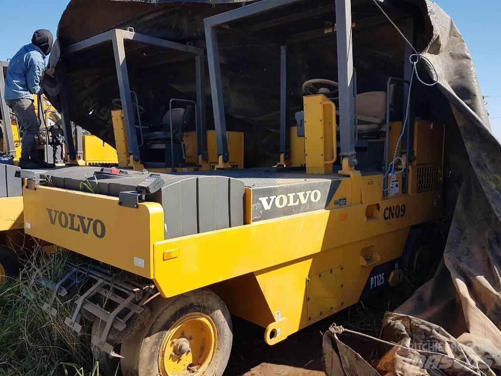 Volvo PT 125 Pneumatikové válce