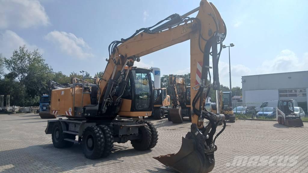 Liebherr A 916 Kolová rýpadla