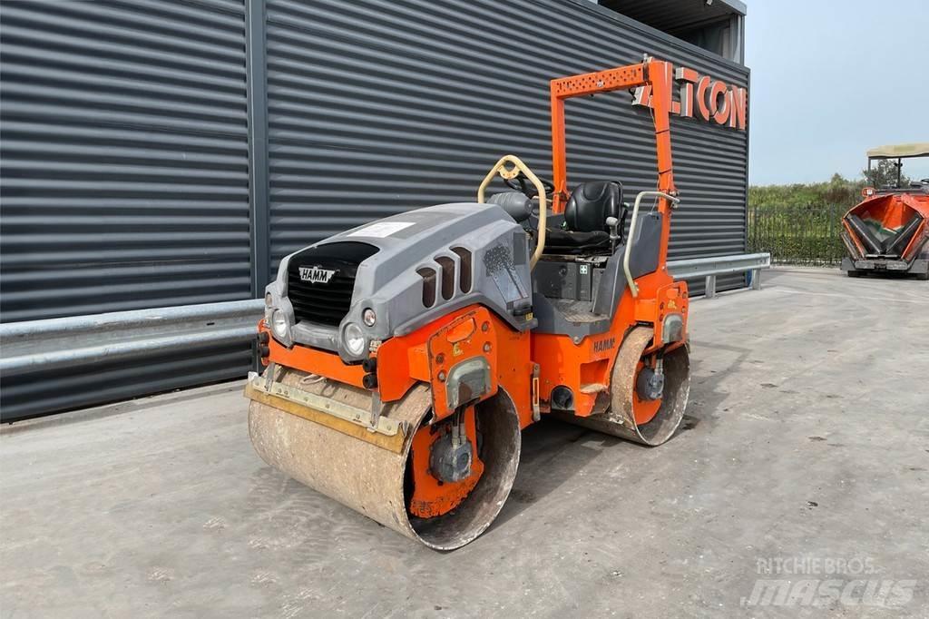 Hamm HD 12 VV Tandemové válce