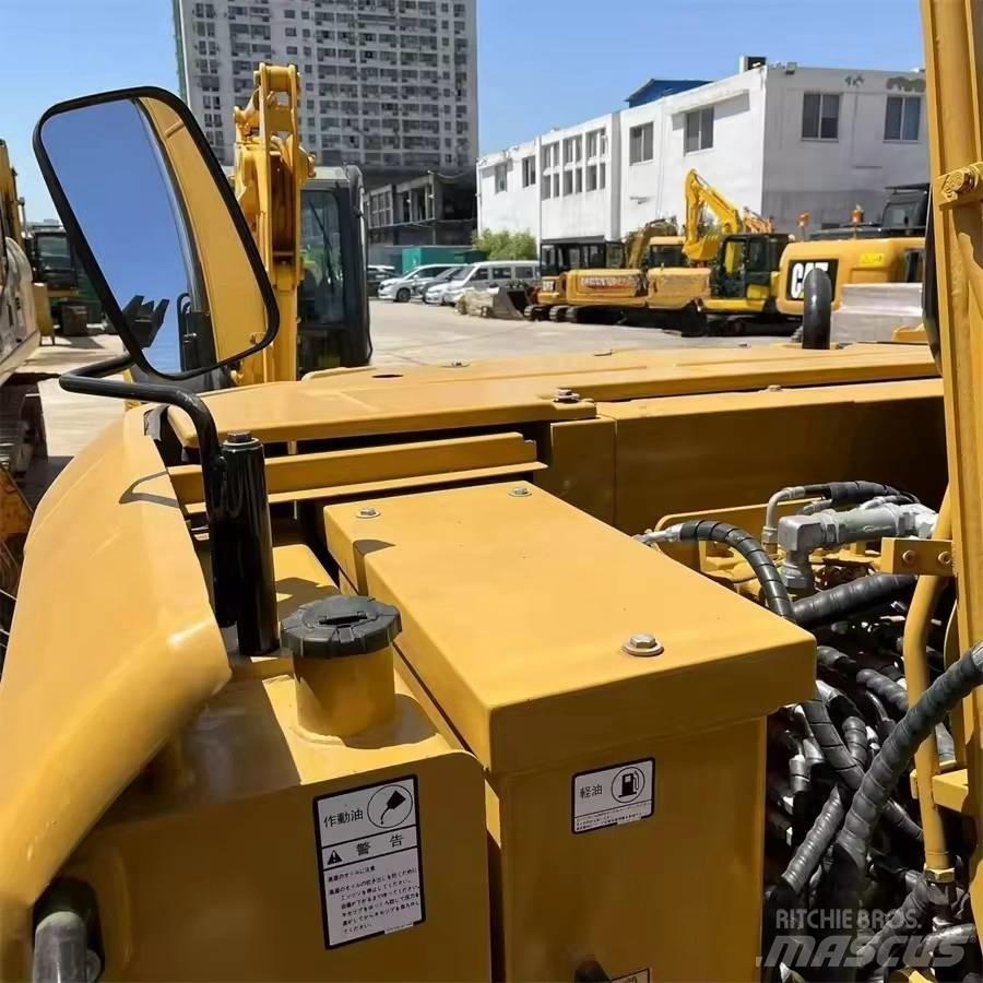 CAT 307 E2 Pásová rýpadla