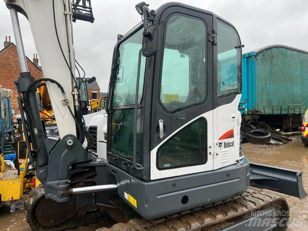Bobcat E 85 Midi rýpadla 7t - 12t