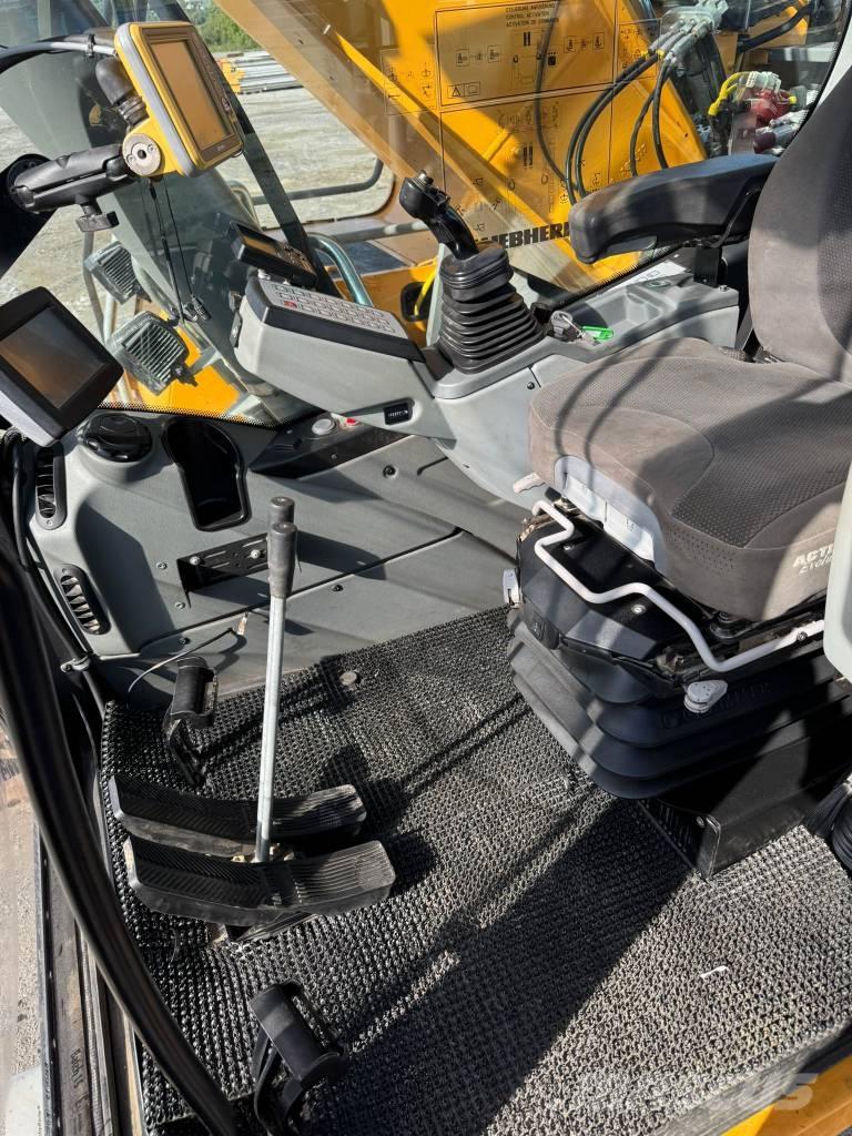 Liebherr R 936 LC Pásová rýpadla