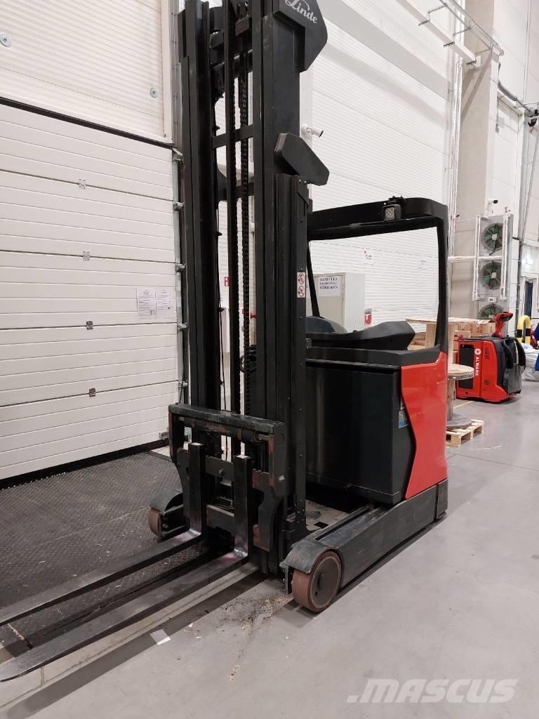 Linde R14 Samohybné vozíky
