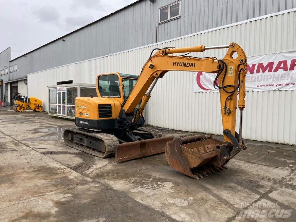 Hyundai R80CR-9 Midi rýpadla 7t - 12t