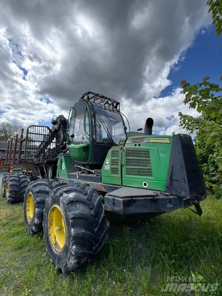 John Deere 1210 E Vyvážecí traktory