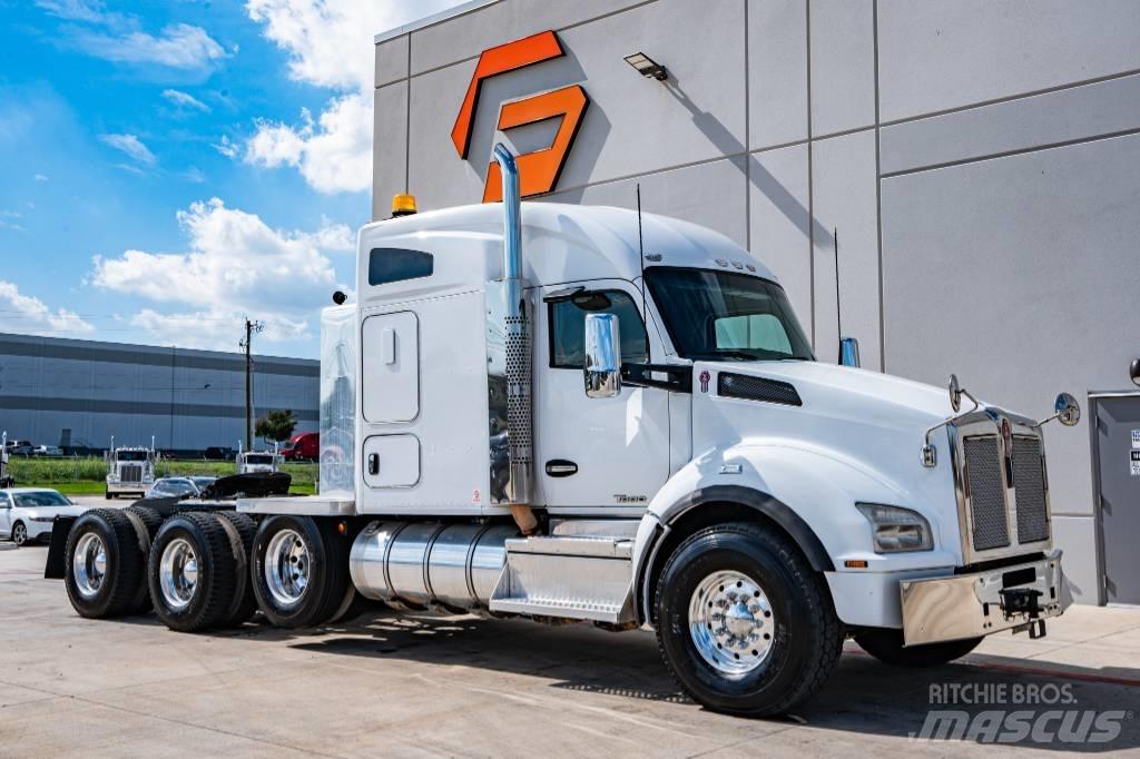 Kenworth T 880 Tahače