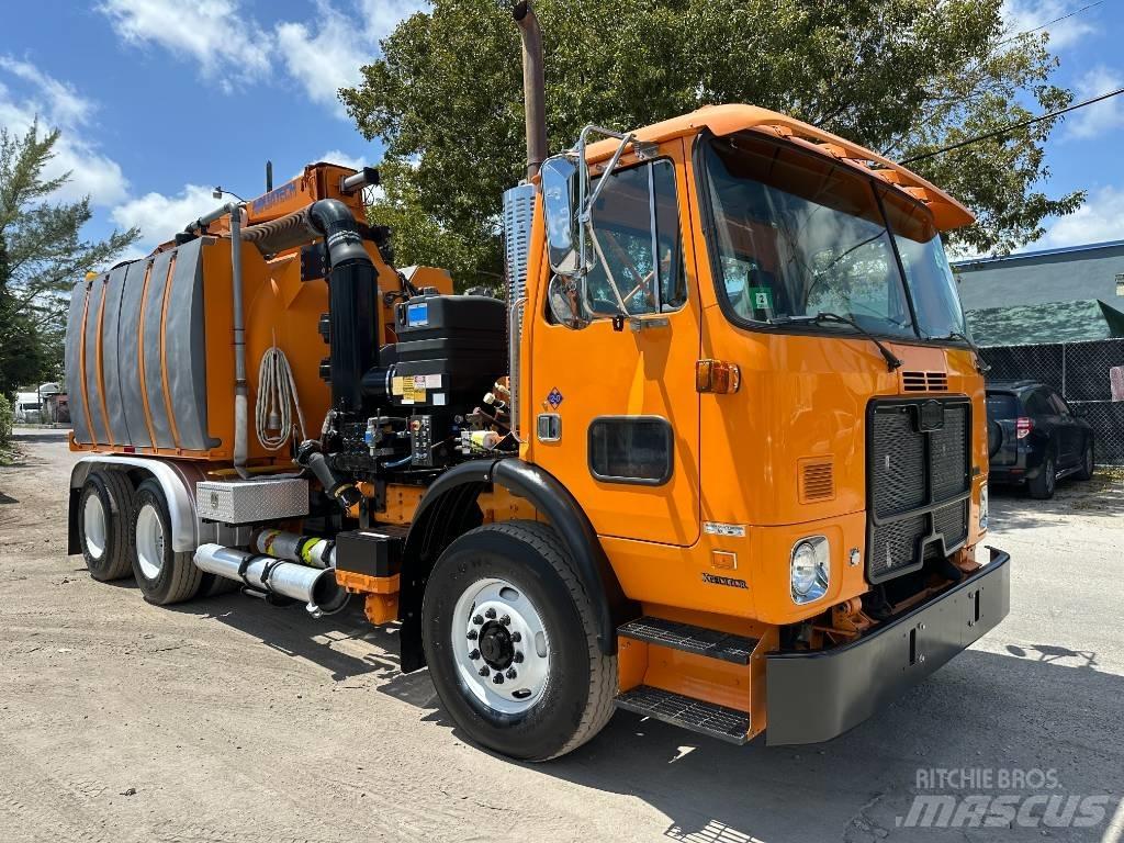 Autocar WX64 Kombinované/Čerpací cisterny
