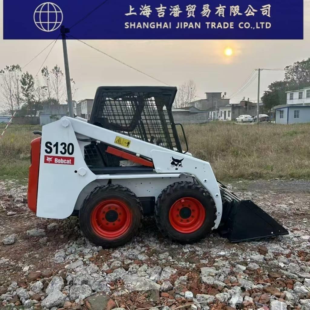 Bobcat S 130 Smykem řízené nakladače