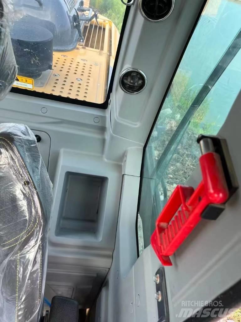XCMG XE200DA Pásová rýpadla
