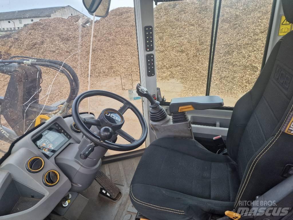 JCB 427 HT Kolové nakladače