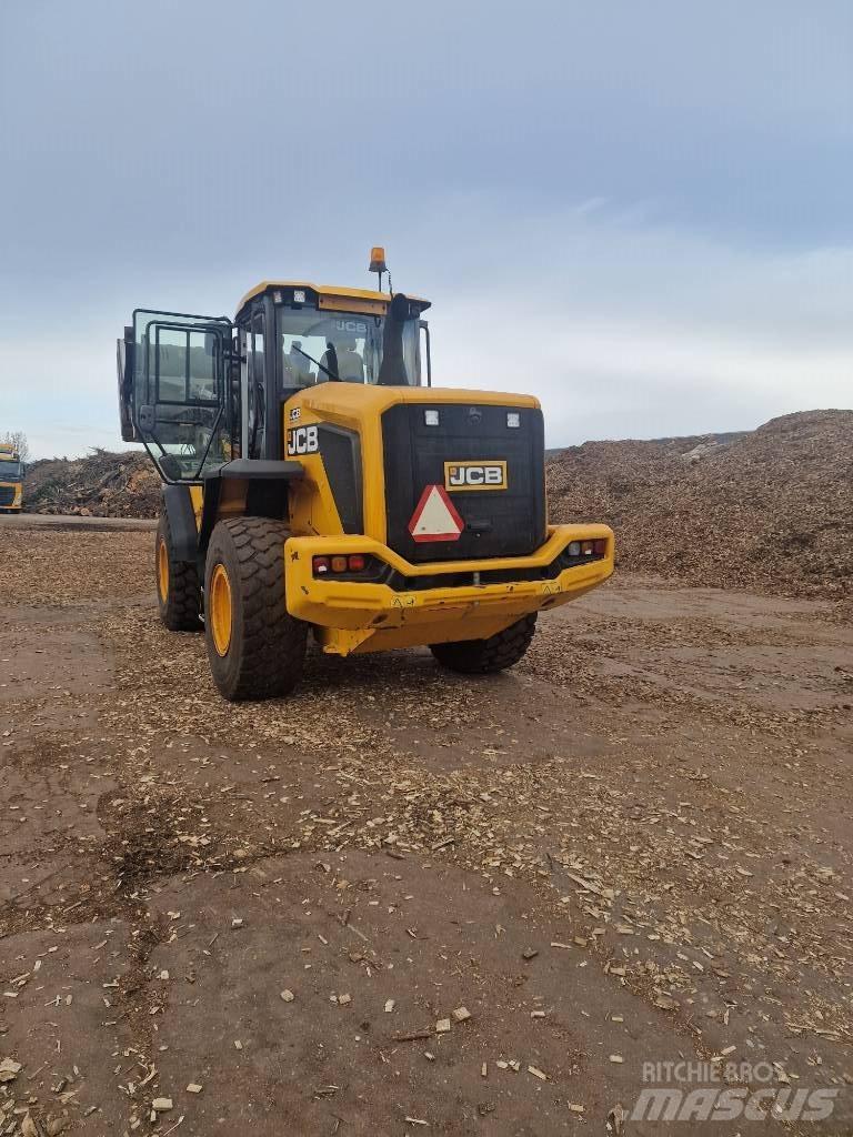 JCB 427 HT Kolové nakladače