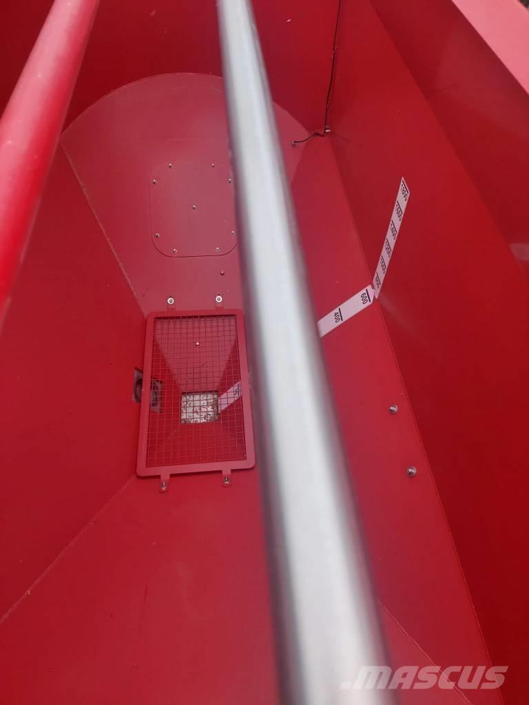 Horsch Pronto 6 DC Mechanické secí stroje