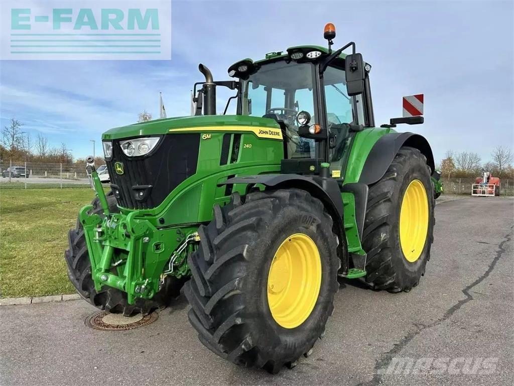 John Deere 6m 240 Traktory