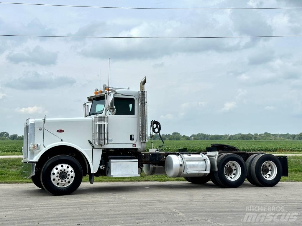 Peterbilt 389 Tahače