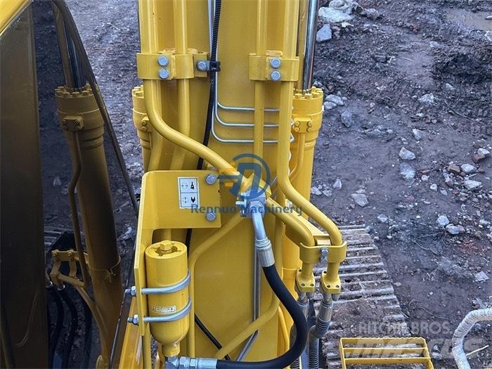 Komatsu PC 120-8 Pásová rýpadla