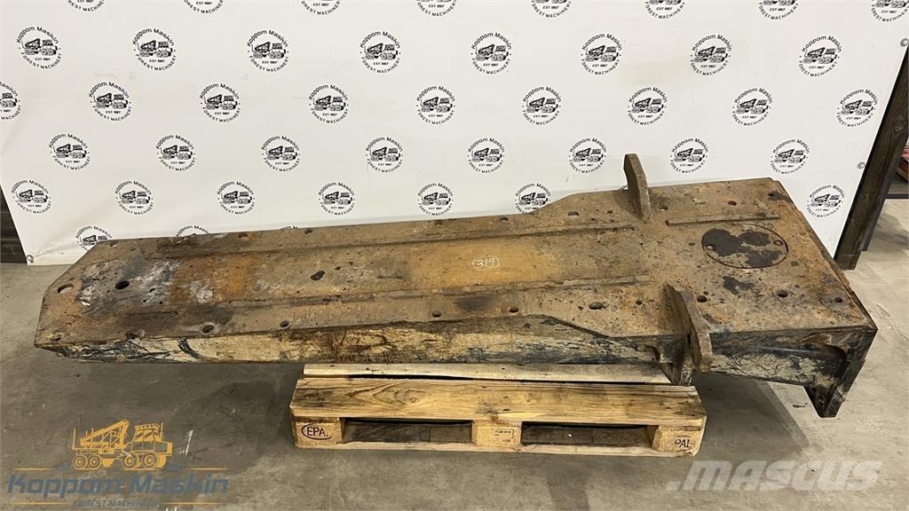 Komatsu 845 Další komponenty